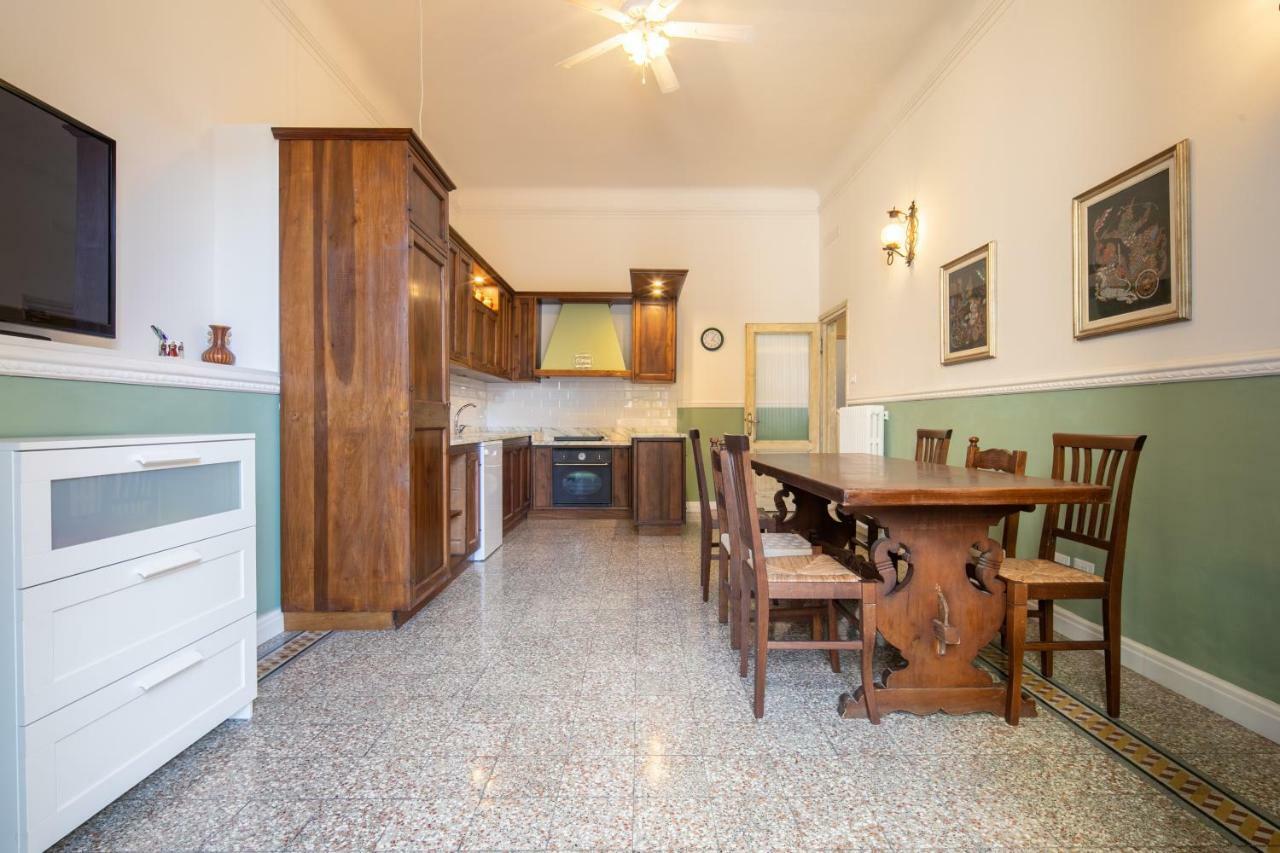 Santa Maria Novella 4 Bedrooms By Mmega Apartment Florenz